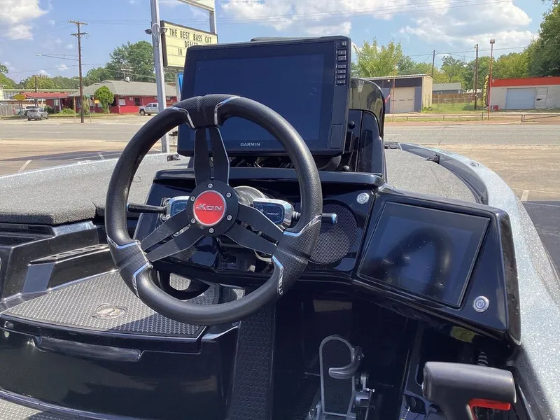 Slide: The Image of Ikon LX21 2025 - 21