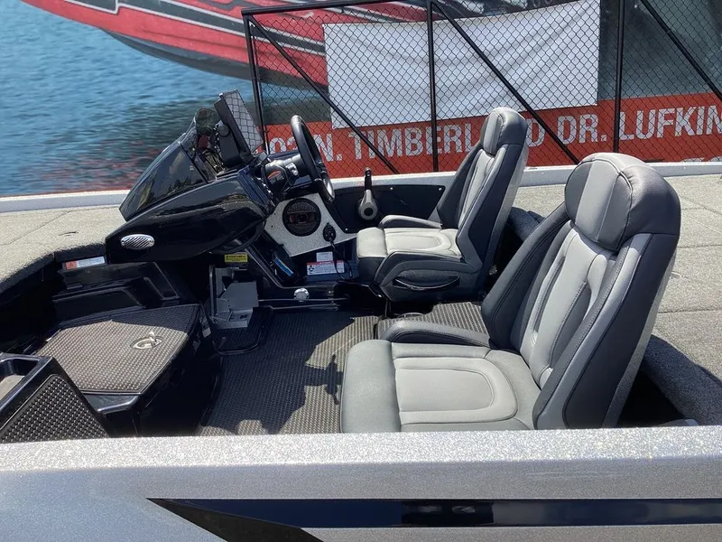 Slide: The Image of Ikon LX21 2025 - 33