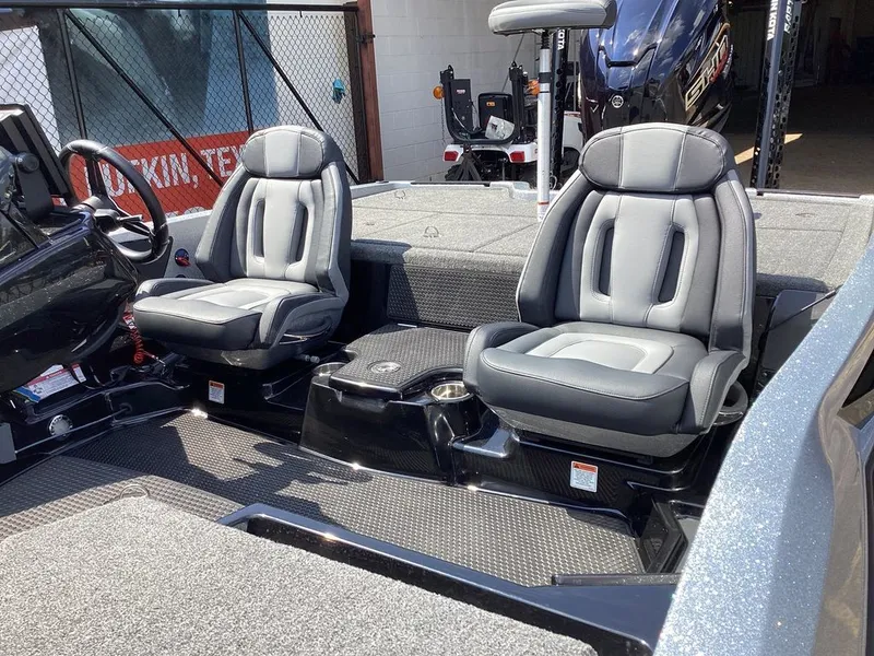 Slide: The Image of Ikon LX21 2025 - 36