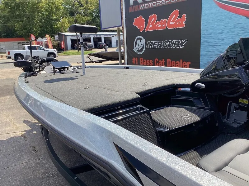 Slide: The Image of Ikon LX21 2025 - 41