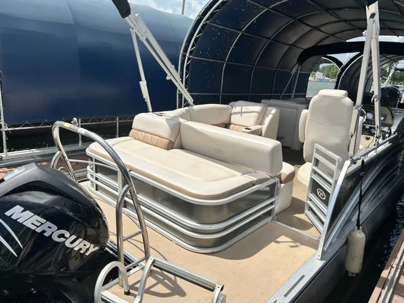 Slide: The Image of Harris Solstice 220 2015 - 4