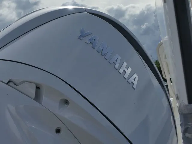 Slide: The Image of Key West 250 Bay Reef 2026 - 11