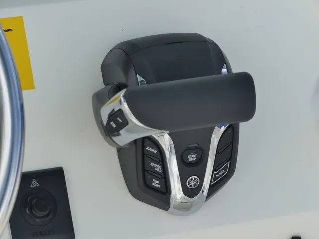 Slide: The Image of Key West 250 Bay Reef 2026 - 21