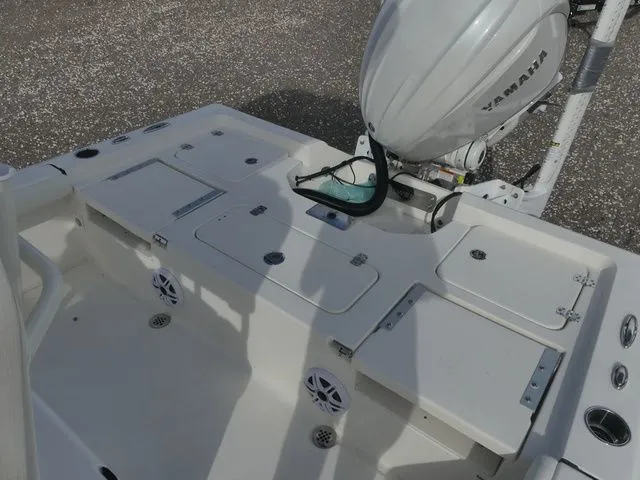 Slide: The Image of Key West 250 Bay Reef 2026 - 26