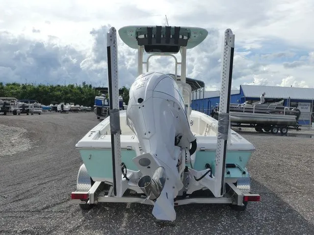 Slide: The Image of Key West 250 Bay Reef 2026 - 5