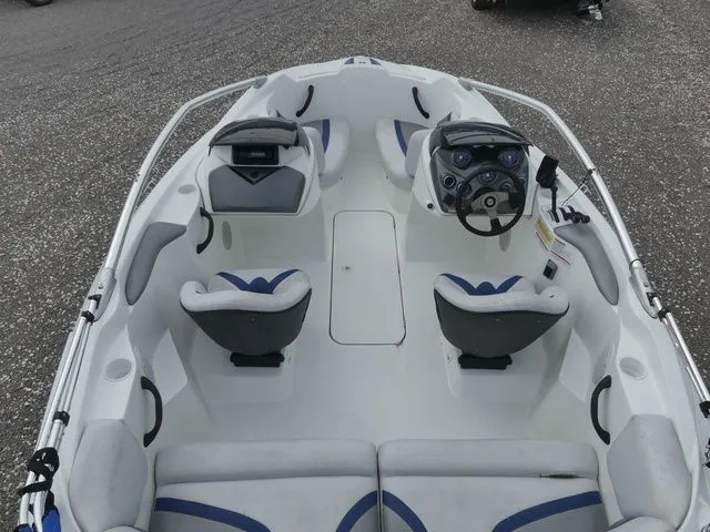 Slide: The Image of Sea-Doo Speedster 200 2004 - 11