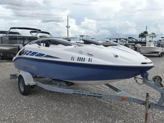Slide: The Image of Sea-Doo Speedster 200 2004 - 3