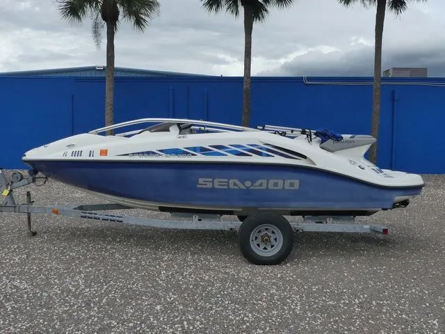 Slide: The Image of Sea-Doo Speedster 200 2004 - 7