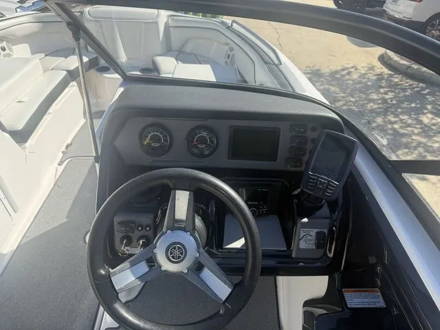 Slide: The Image of Yamaha SX210 2018 - 19