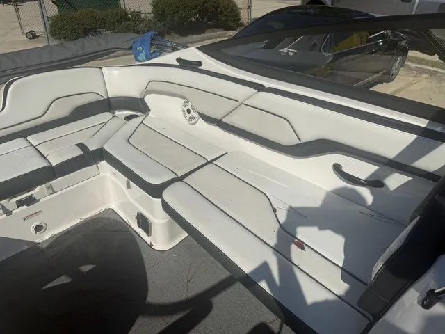 Slide: The Image of Yamaha SX210 2018 - 27