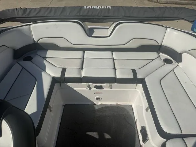 Slide: The Image of Yamaha SX210 2018 - 28