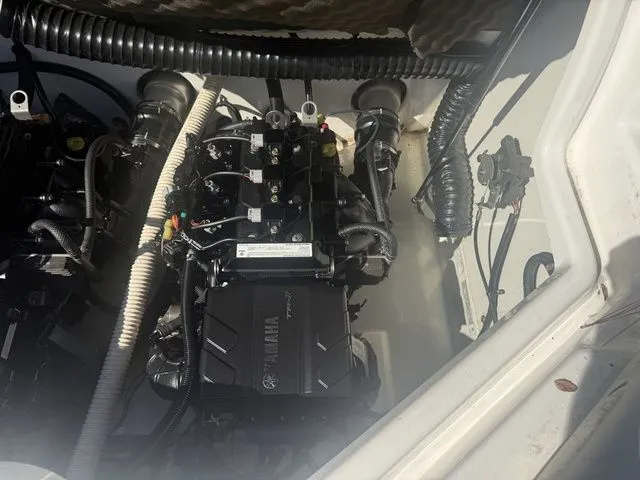 Slide: The Image of Yamaha SX210 2018 - 30