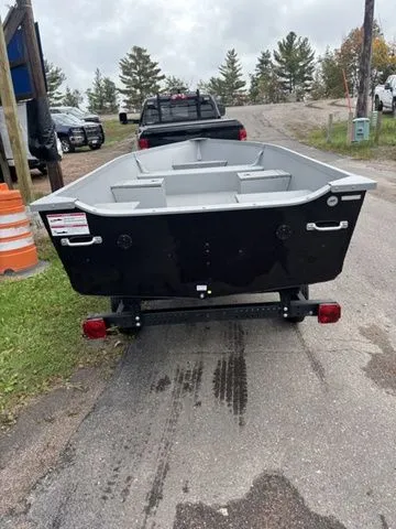 Slide: The Image of Alumacraft V-14 Tiller 2026 - 3