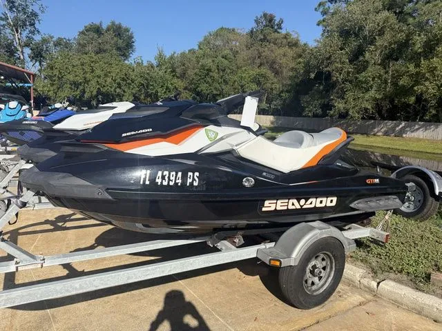 Slide: The Image of Sea-Doo GTI 2013 - 3