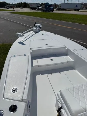 Slide: The Image of Blazer 2550 GTS 2026 - 6