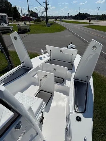 Slide: The Image of Blazer 2550 GTS 2026 - 7