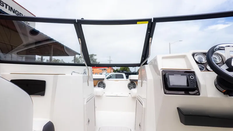 Slide: The Image of Starcraft SVX 210 OB 2024 - 19