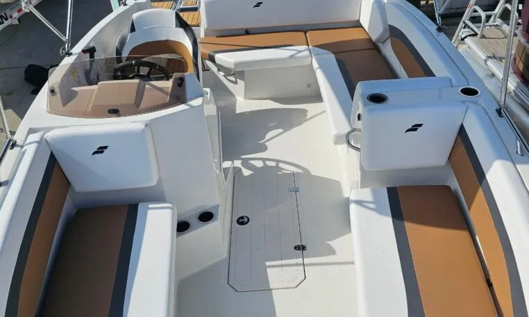 Slide: The Image of Starcraft SVX 171 OB 2025 - 7