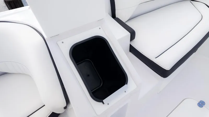 Slide: The Image of Stingray 192 SC 2026 - 11