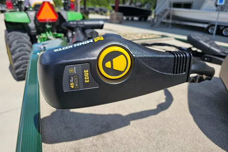 Slide: The Image of Minn Kota Edge trolling motor on 2026 Tracker Bass Tracker Classic Limited boat. - 15