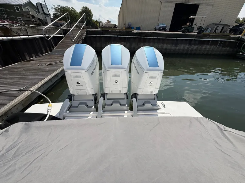 Slide: The Image of Tiara 48LS 2026 - 5