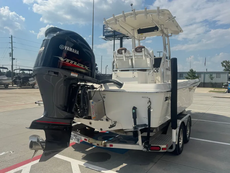 Slide: The Image of Ranger 2360 Bay 2020 - 8