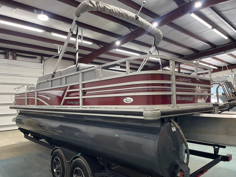 Slide: The Image of Ranger RP220FC 2021 - 29