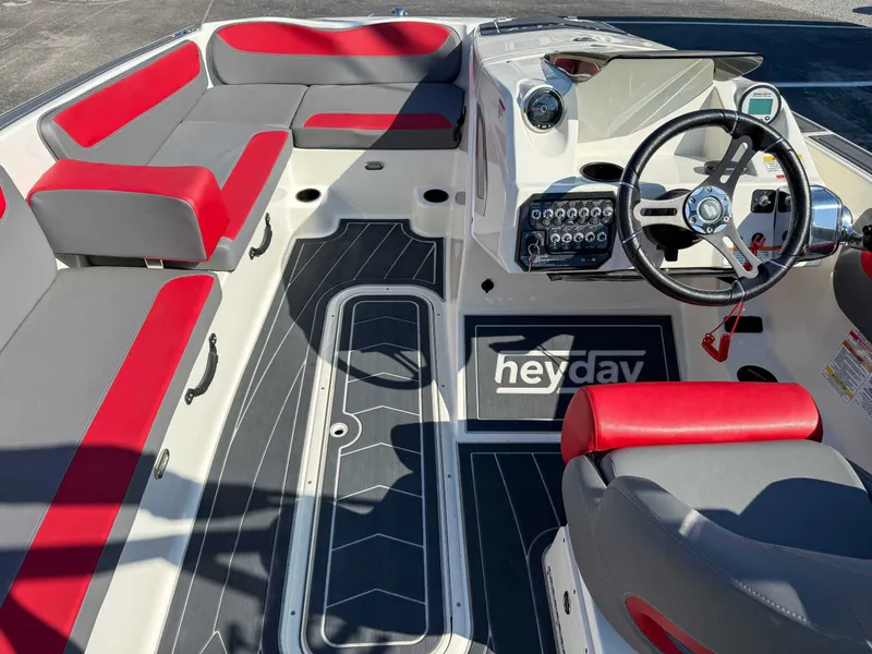 Slide: The Image of Heyday WT-2 2018 - 8