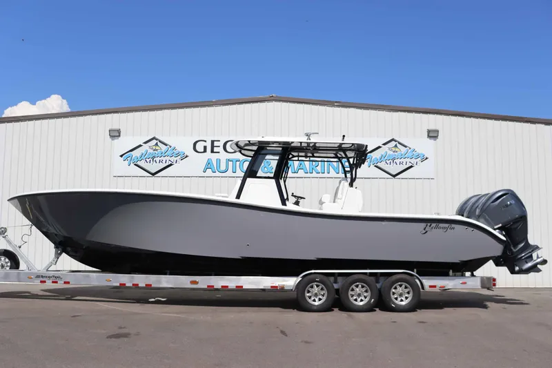 The Image of Yellowfin 36 Offshore 2026 - 1