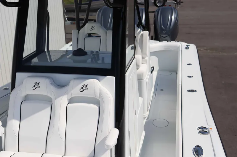 Slide: The Image of Yellowfin 36 Offshore 2026 - 10