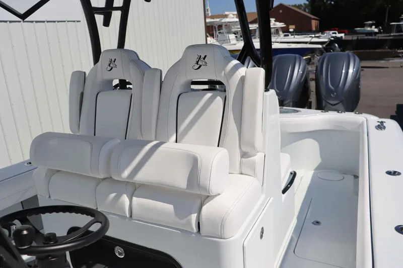 Slide: The Image of Yellowfin 36 Offshore 2026 - 13