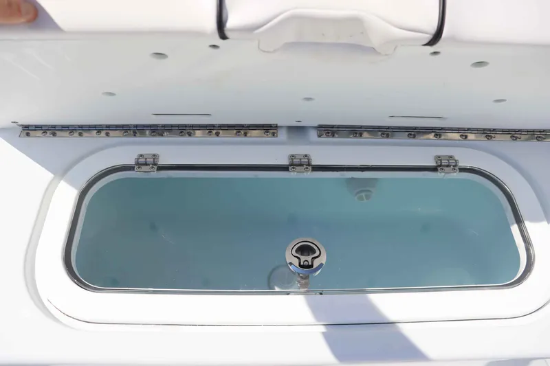 Slide: The Image of Yellowfin 36 Offshore 2026 - 18