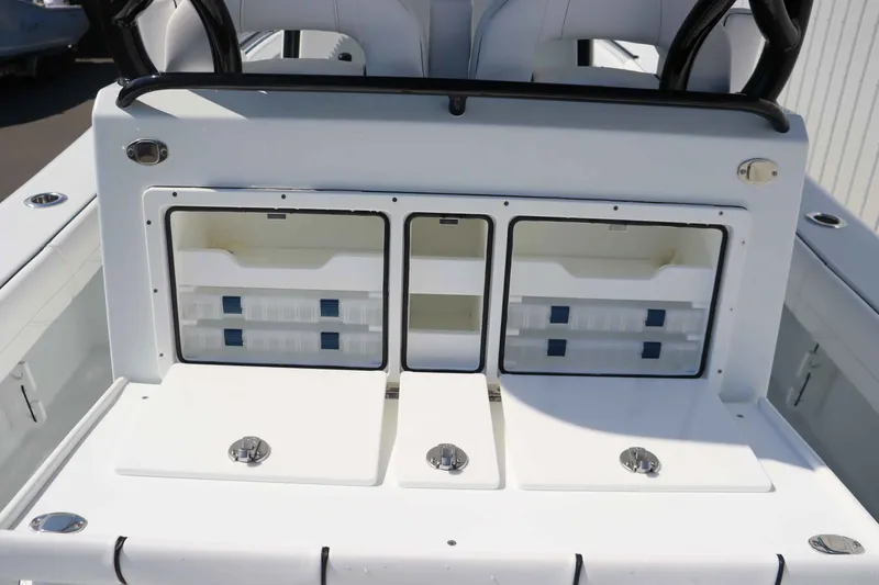 Slide: The Image of Yellowfin 36 Offshore 2026 - 19