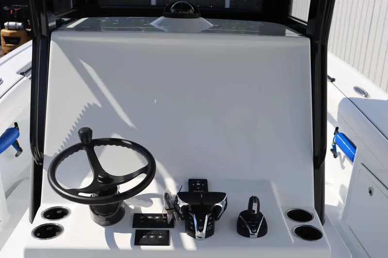 Slide: The Image of Yellowfin 36 Offshore 2026 - 21