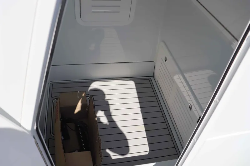 Slide: The Image of Yellowfin 36 Offshore 2026 - 30