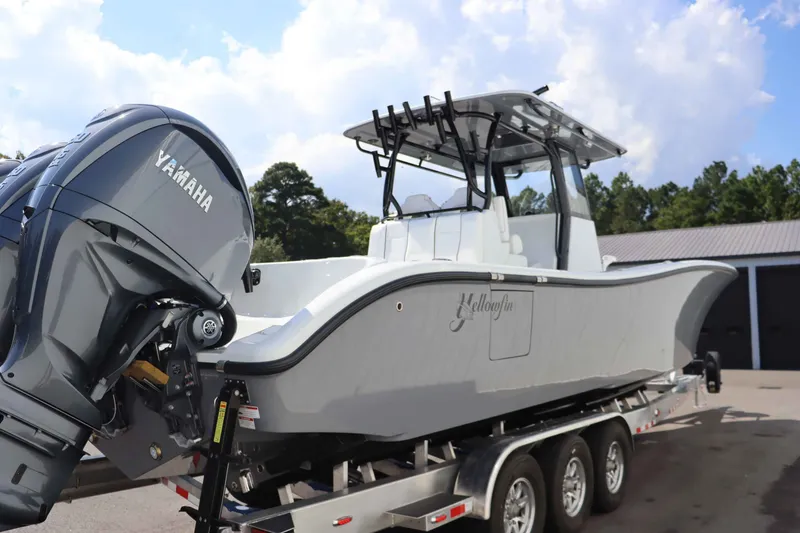 Slide: The Image of Yellowfin 36 Offshore 2026 - 6