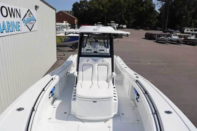 Slide: The Image of Yellowfin 36 Offshore 2026 - 7