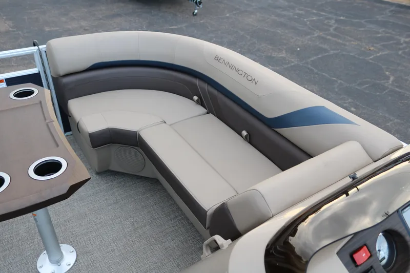 Slide: The Image of Luxurious seating area on 2026 Bennington 20SSRCX STERN RADIUS pontoon boat. - 12