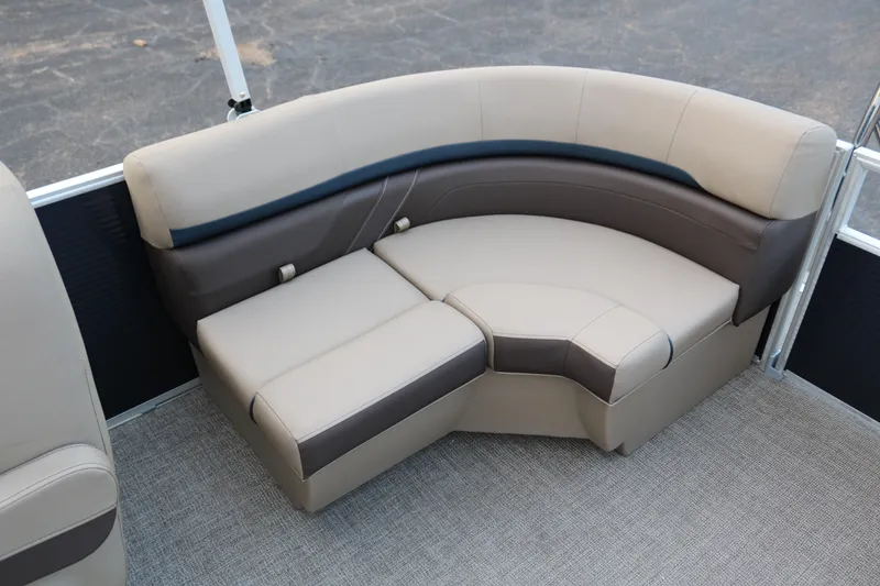 Slide: The Image of 2026 Bennington 20SSRCX STERN RADIUS boat interior with open storage compartment. - 23