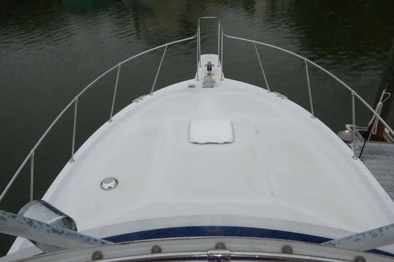 Slide: The Image of Chris-Craft 392 Commander - 14