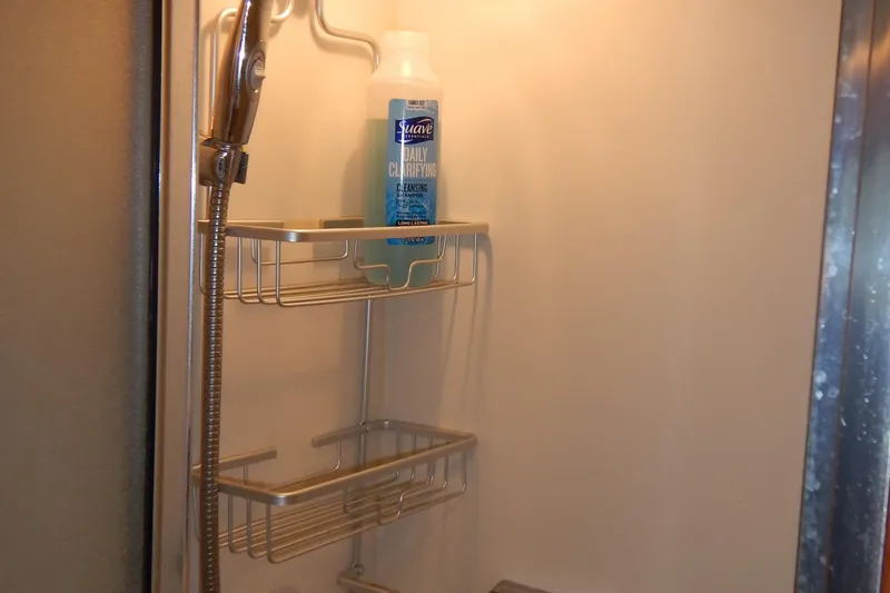 Slide: The Image of Chris-Craft 392 Commander - 31