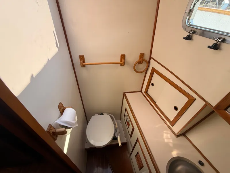 Slide: The Image of Marine Trader Tri-cabin 1986 - 22