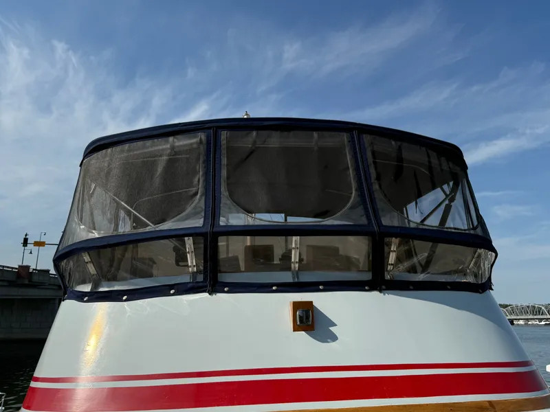 Slide: The Image of Marine Trader Tri-cabin 1986 - 3