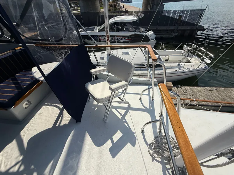 Slide: The Image of Marine Trader Tri-cabin 1986 - 32