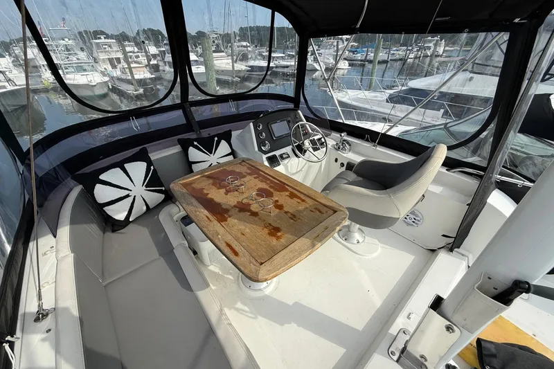 Slide: The Image of Beneteau Swift Trawler 34 - 3