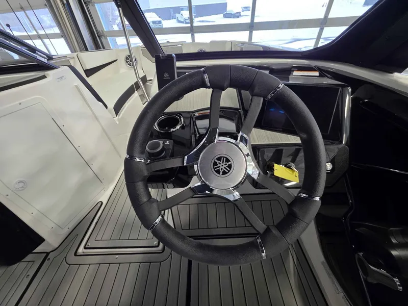 Slide: The Image of Yamaha 222S 2026 - 13