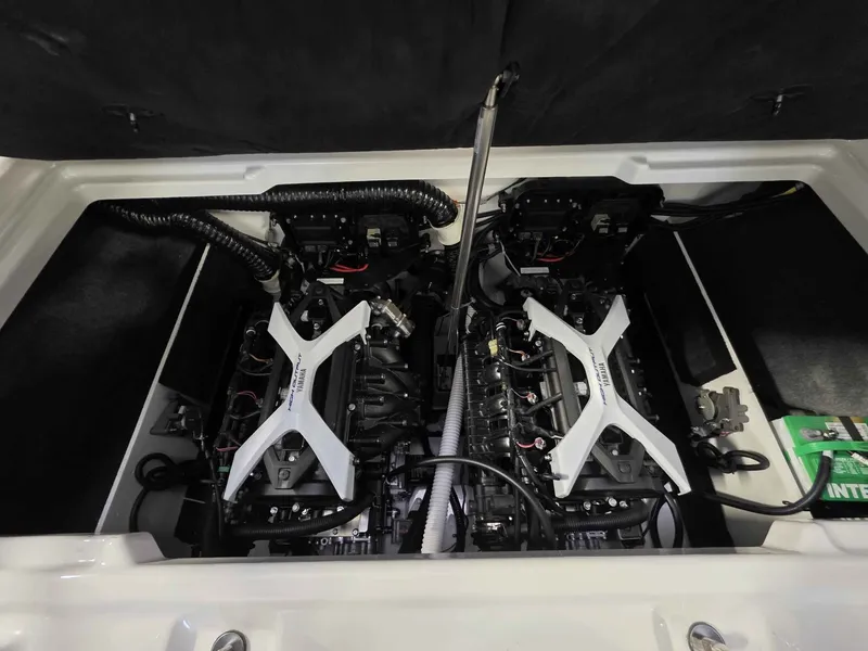 Slide: The Image of Yamaha 222S 2026 - 24