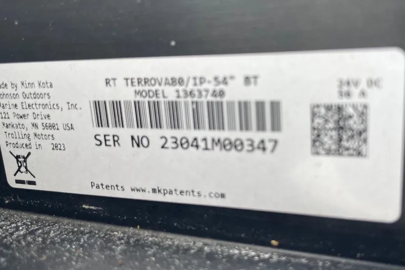 Slide: The Image of Label on Minn Kota trolling motor, model 1363740, serial number 23041M00347, produced in 2023. - 26