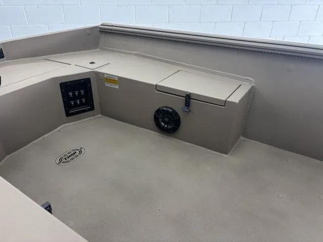 Slide: The Image of 2026 Thor Boats 1754 Timber Hammer Elite on trailer, parked outdoors. - 7