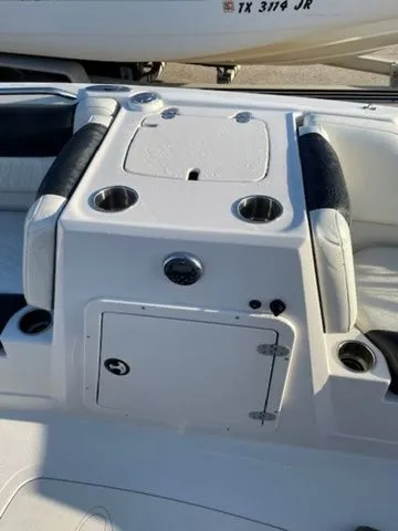 Slide: The Image of Tahoe 2150 Outboard 2016 - 6